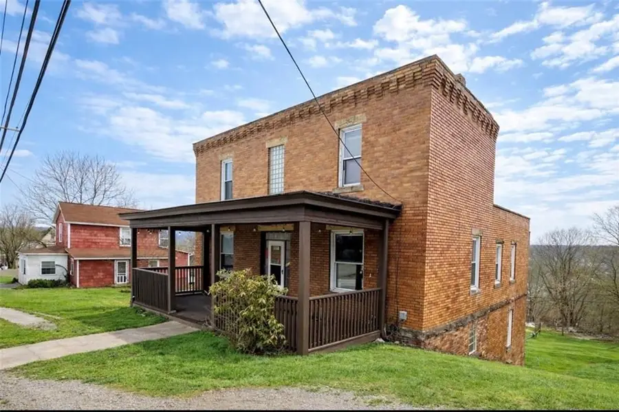 1119 Hancock Avenue, Vandergrift, PA 15690 - #2