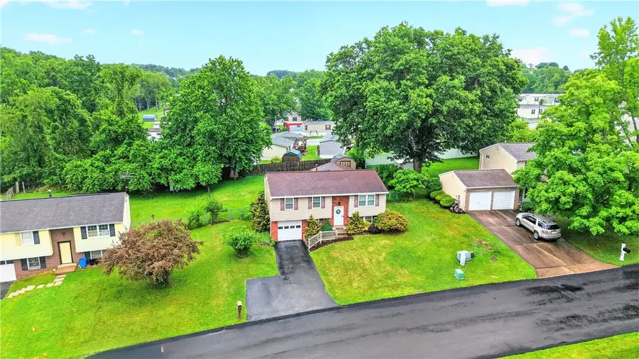 221 Navaho, Greensburg, PA 15601 - #2