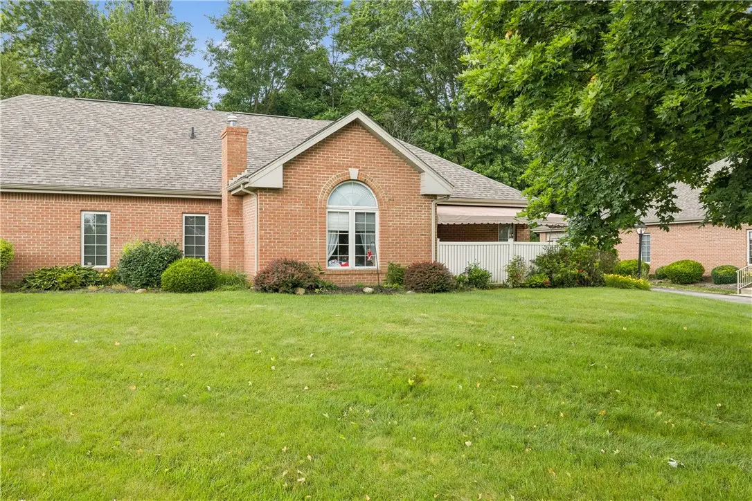 126 Crosswynds Dr, Beaver Falls, PA 15010 - #1