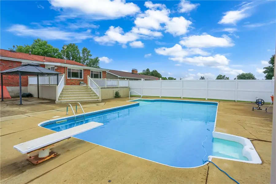 1505 Drespling Ln, New Castle, PA 16101 - #3