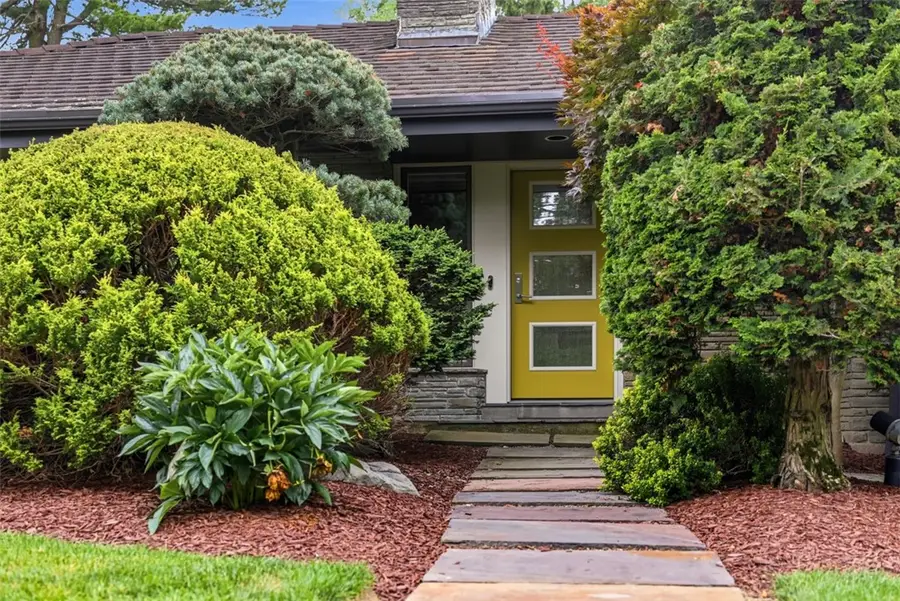 1530 Scenery Ridge Dr, Pittsburgh, PA 15241 - #2
