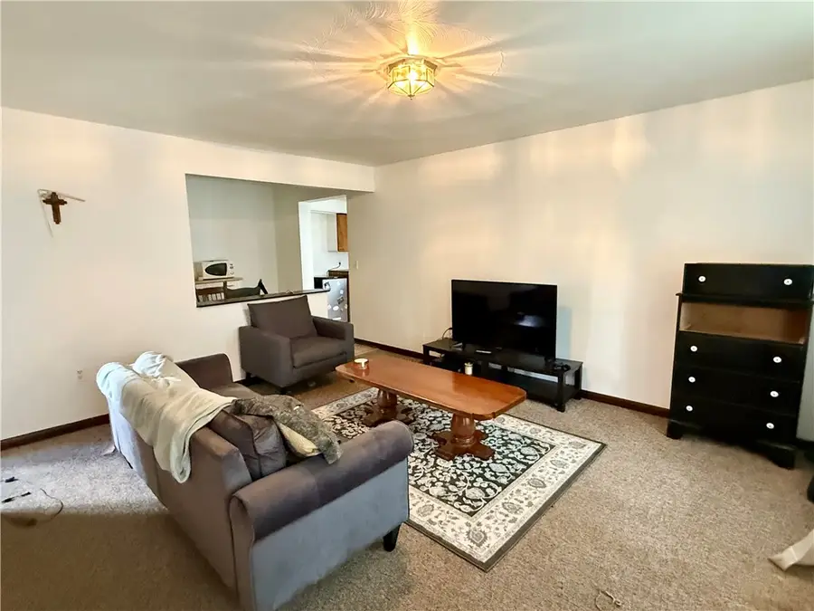 111 Quay St, Manor, PA 16236 - #2