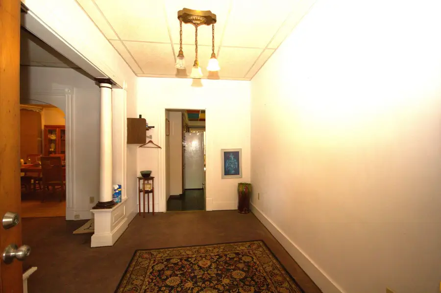426 E 2nd Ave. Avenue, Tarentum, PA 15084 - #2