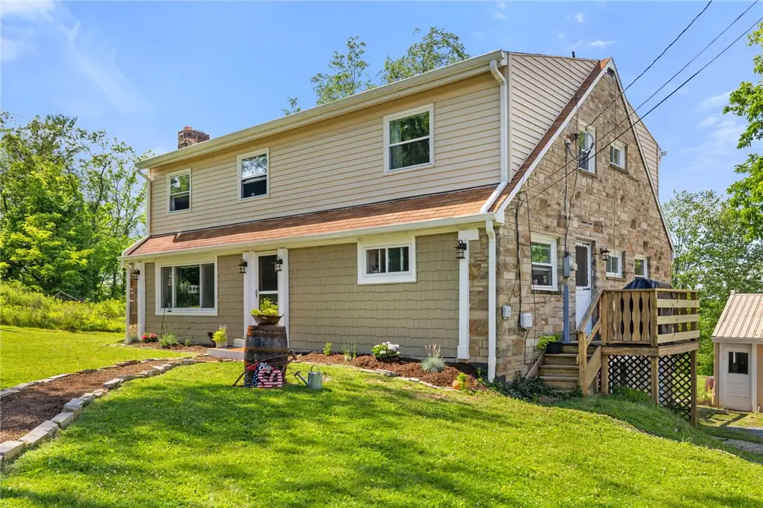 132 Bethlehem Church Rd, Aliquippa, PA 15001 - #1