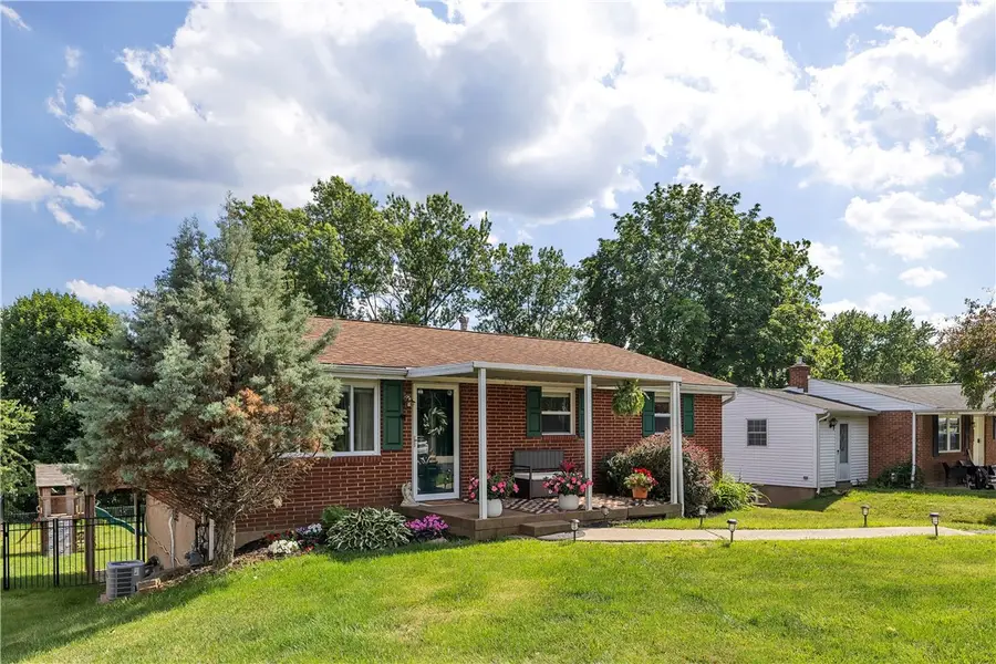 212 Seanor Rd., Irwin, PA 15642 - #2
