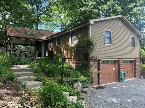 108 Needham Dr, Valencia, PA 16059