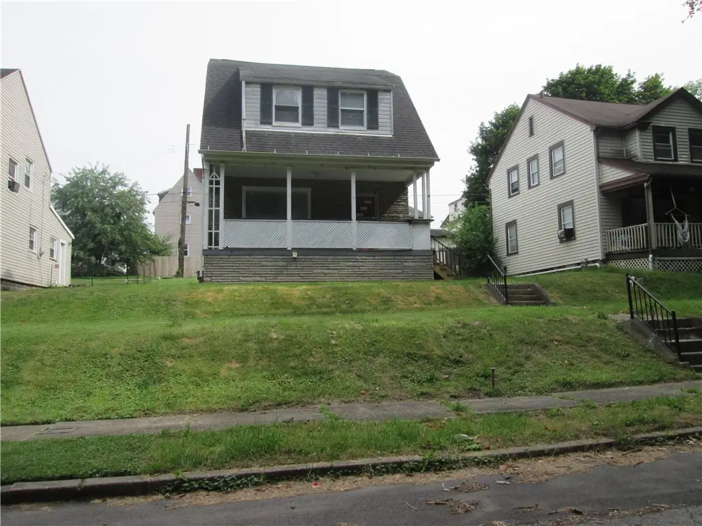 1615 Boundary St, Aliquippa, PA 15001 - #1