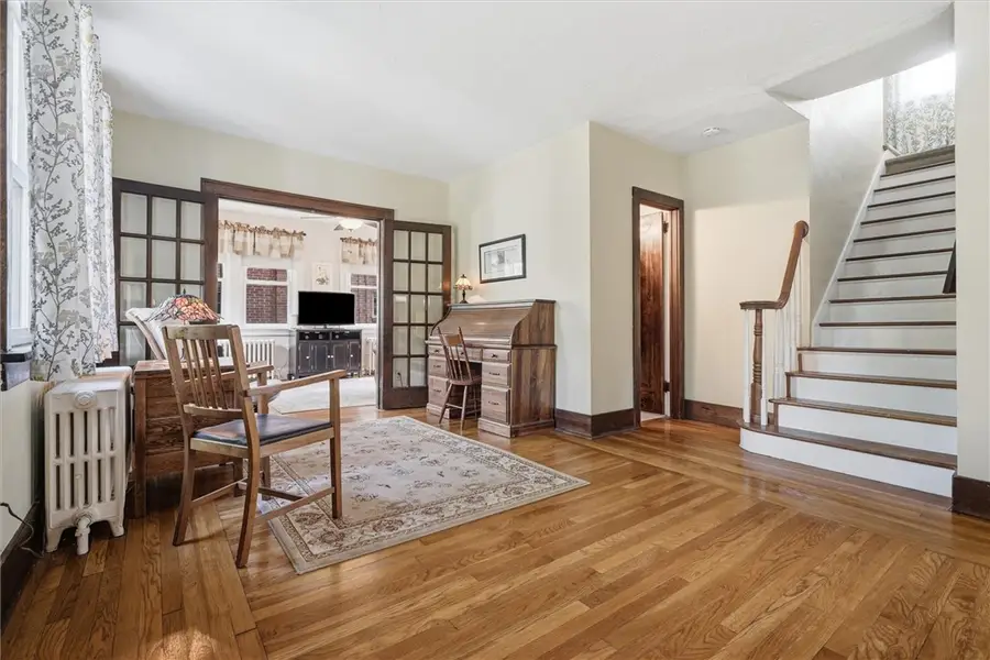 310 Morrison Dr, Pittsburgh, PA 15216 - #3