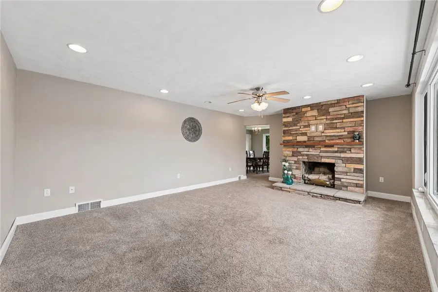 1207 10th Street, Irwin, PA 15642 - #3