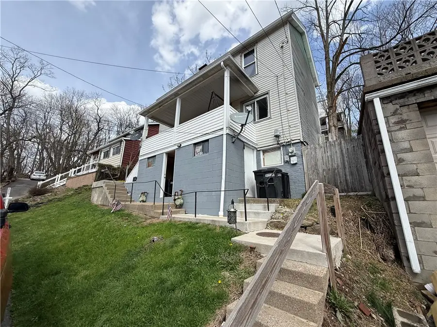 621-623 Ridge Ave, Carnegie, PA 15106 - #3