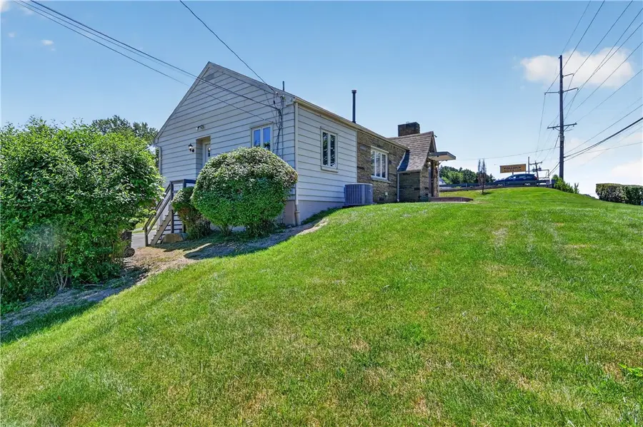9150 Perry Hwy, Pittsburgh, PA 15237 - #2