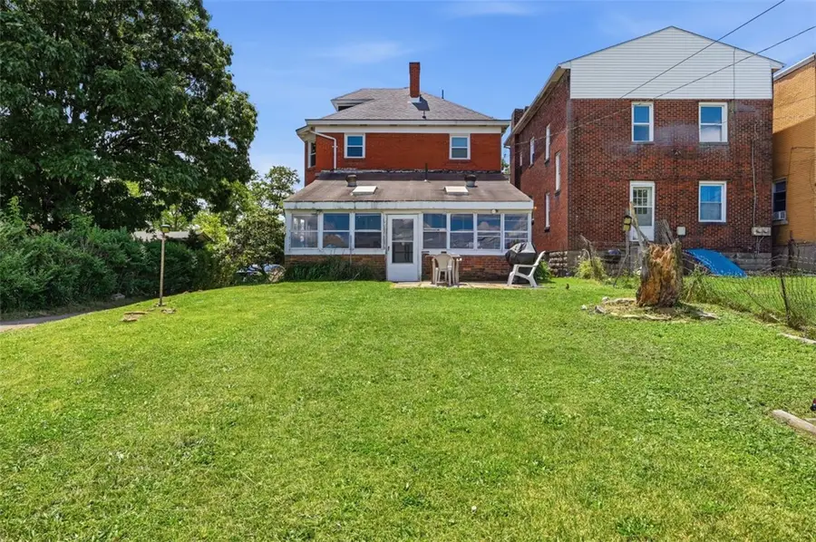 323 Birmingham Ave, Pittsburgh, PA 15210 - #3
