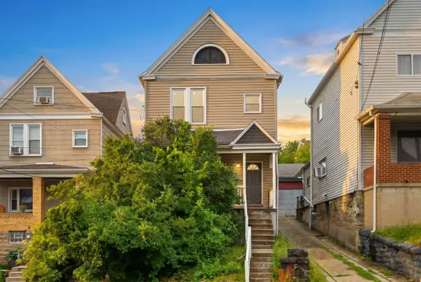 3908 Winterburn Avenue, Pittsburgh, PA 15207
