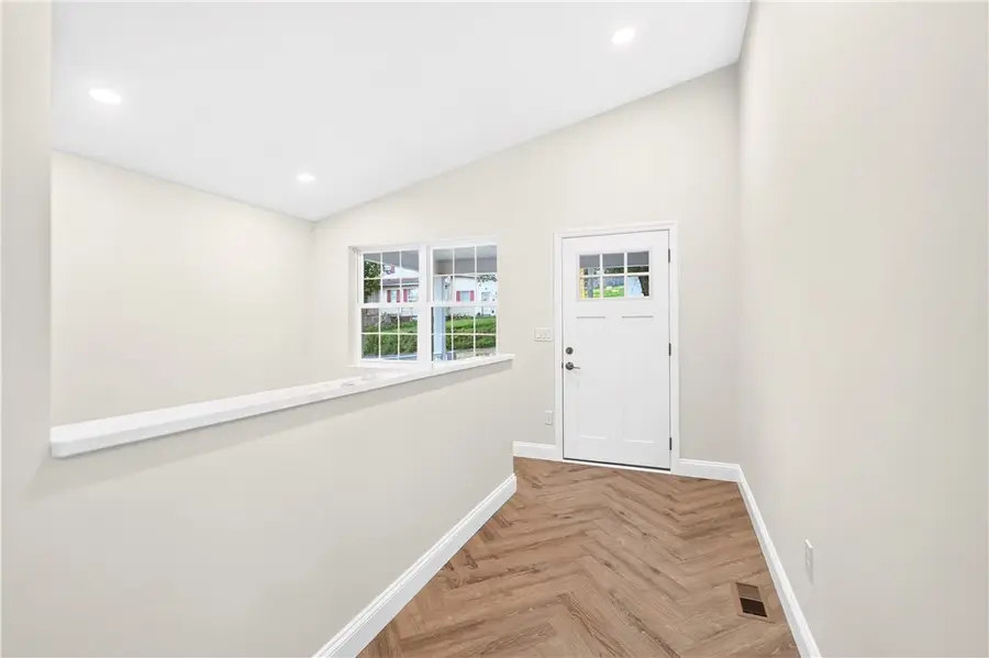 213 Reed Ave, Houston, PA 15342 - #2
