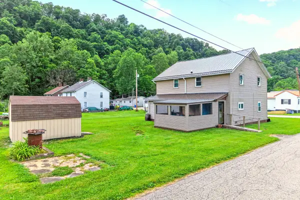 105 2nd Street, Whitsett, PA 15473