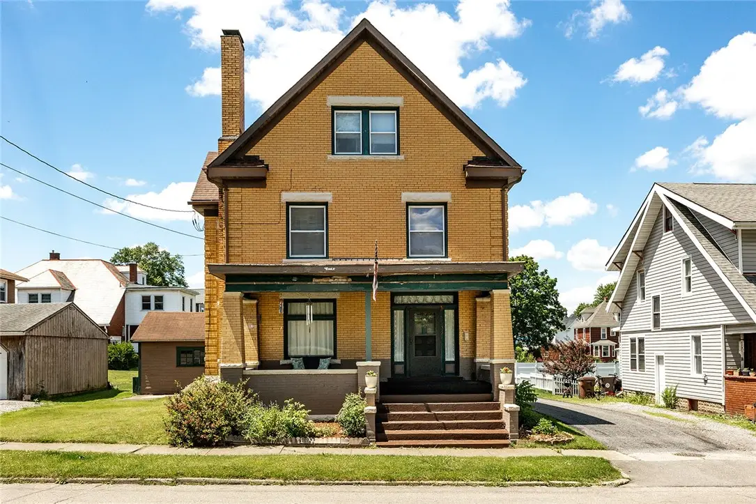 311 Stewart Ave, Grove City, PA 16127 - #1