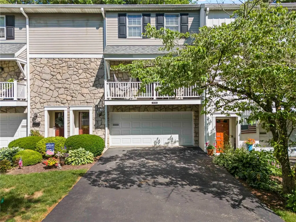 109 Roscommon Place, McMurray, PA 15317 - #1