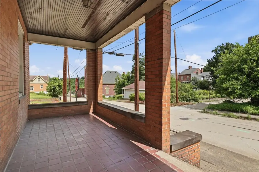 400 Spring St, Brownsville, PA 15417 - #2