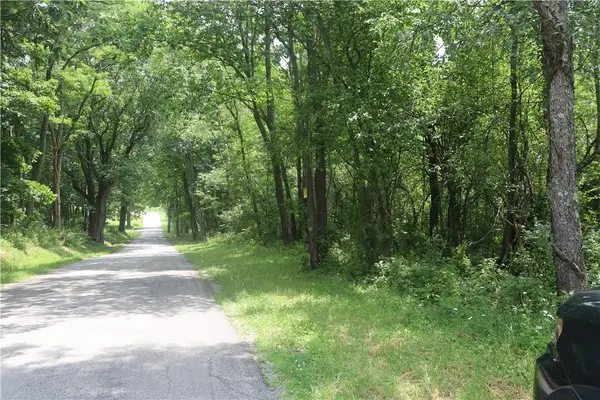 01 Old Distillery Road, Ligonier, PA 15658