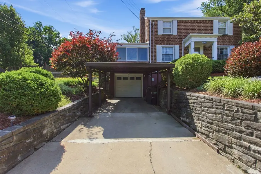 5701 Library Rd, Bethel Park, PA 15102 - #3