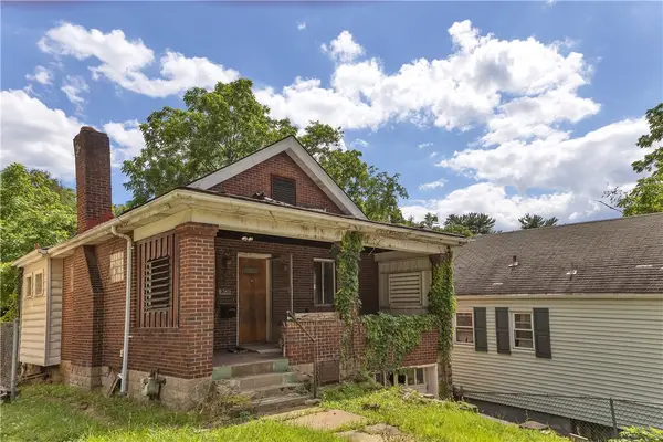 1541 Marie St, Pittsburgh, PA 15221