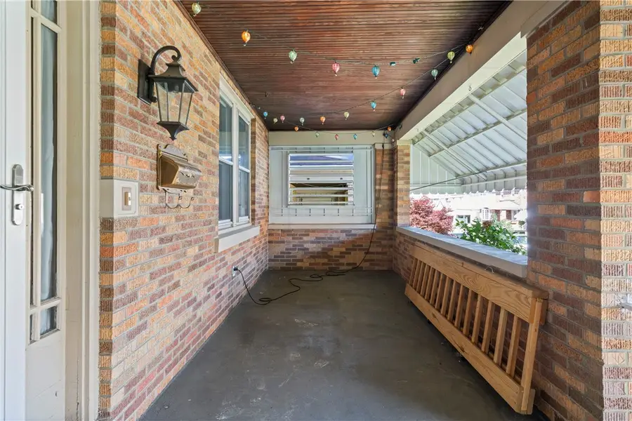 147 W Marigold St, Munhall, PA 15120 - #3