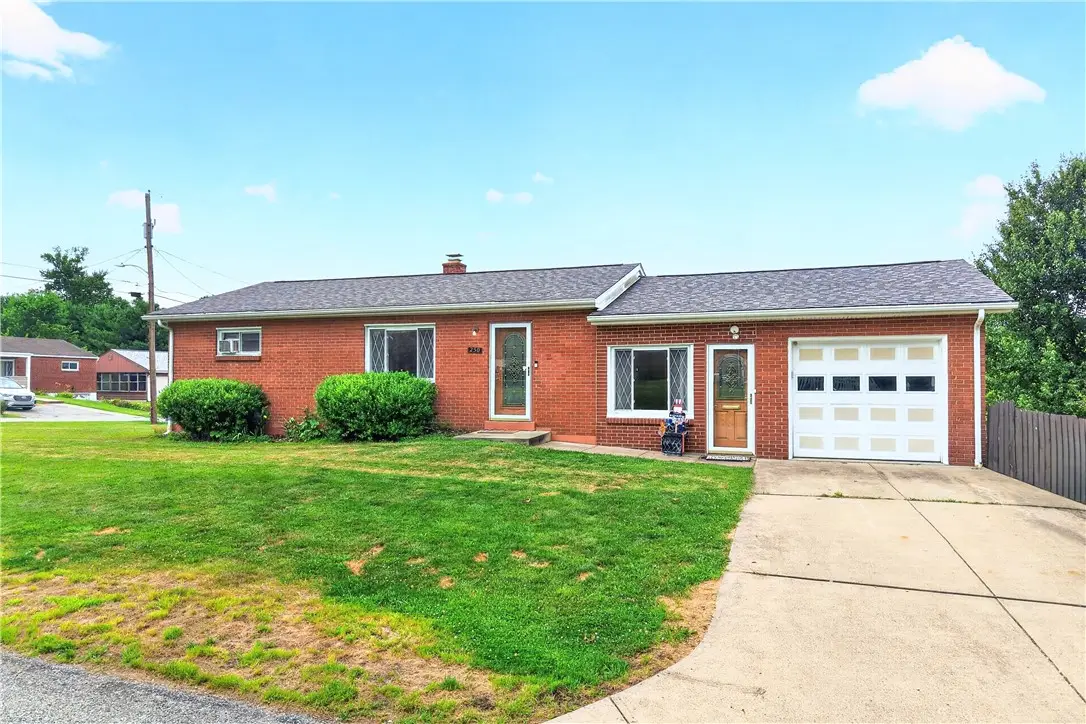 250 Alder St., New Kensington, PA 15068 - #1