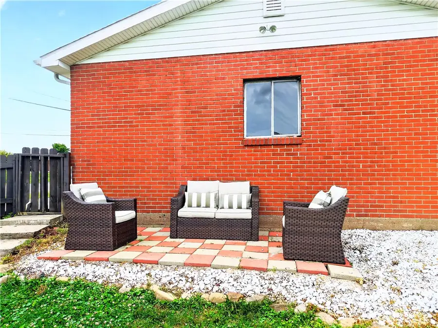 250 Alder St., New Kensington, PA 15068 - #3