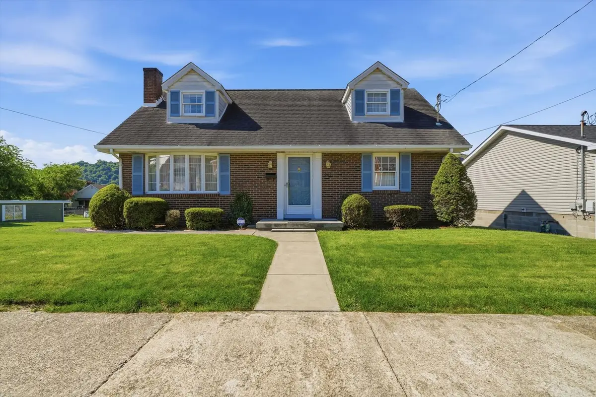 526 Lincoln Avenue, Springdale, PA 15144 - #1