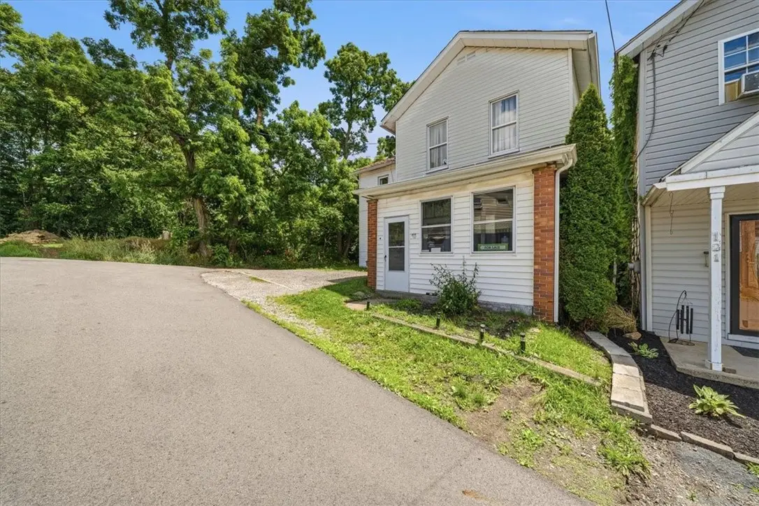 125 Atlas Ave, Rochester, PA 15074 - #1