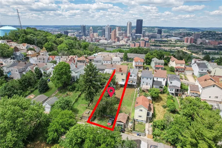 826 Eureka St, Pittsburgh, PA 15210 - #2