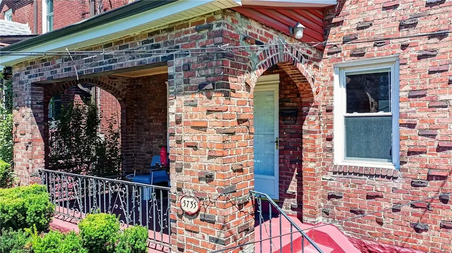 5735 Pocusset St, Pittsburgh, PA 15217 - #2