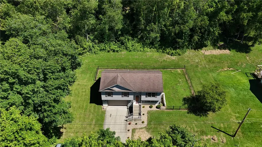 124 Debolt Ave, Masontown, PA 15461 - #2