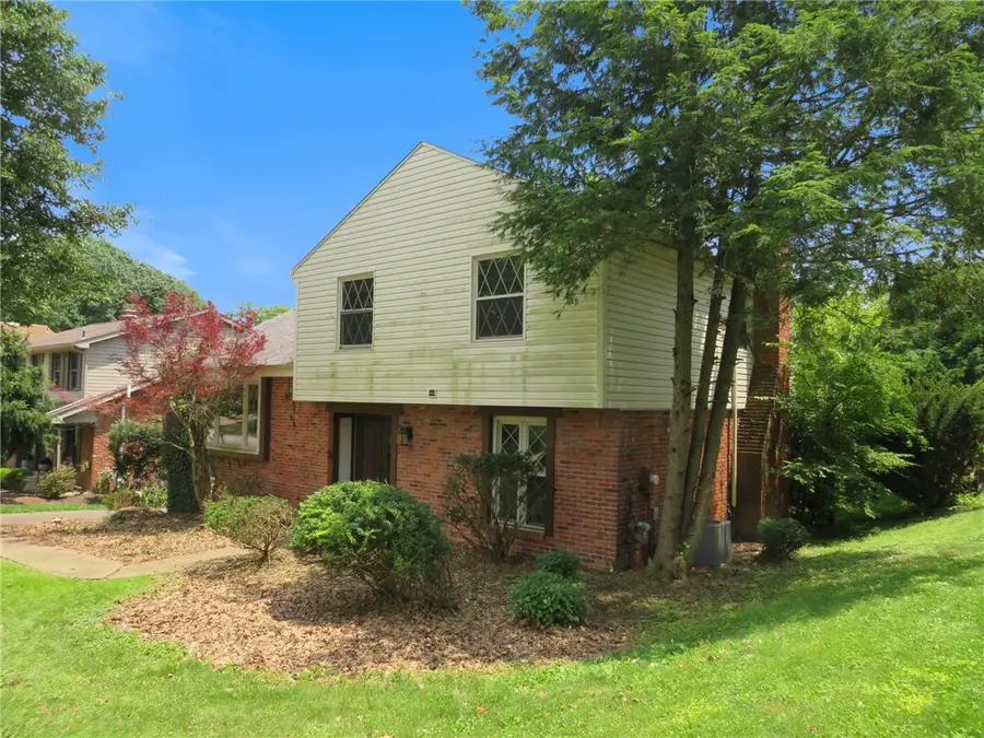 171 Cassia Dr, Clairton, PA 15025 - #3