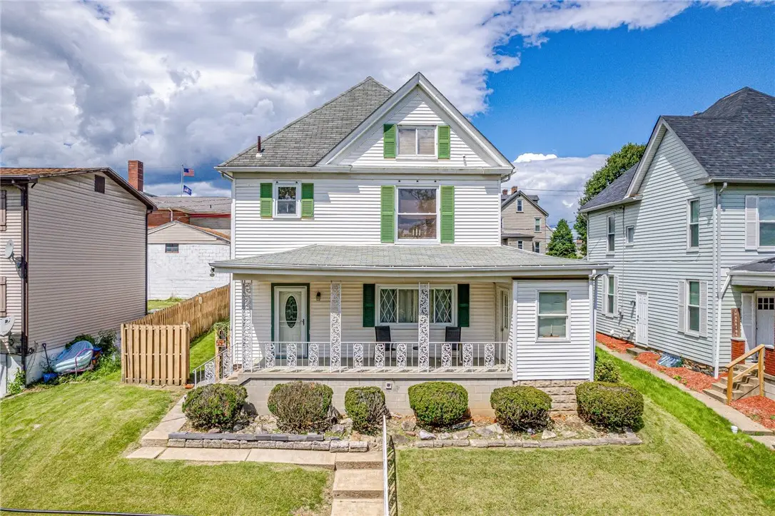 12 Foster Ave, Irwin, PA 15642 - #1