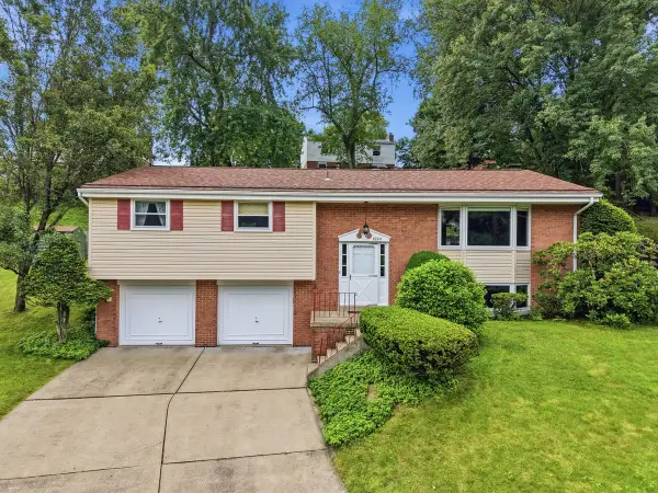 8244 Coach Court, Allison Park, PA 15101