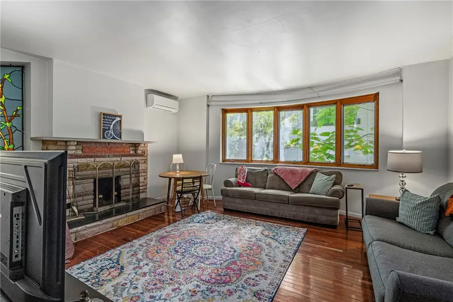 437 S Aiken Ave, Pittsburgh, PA 15232 - #2