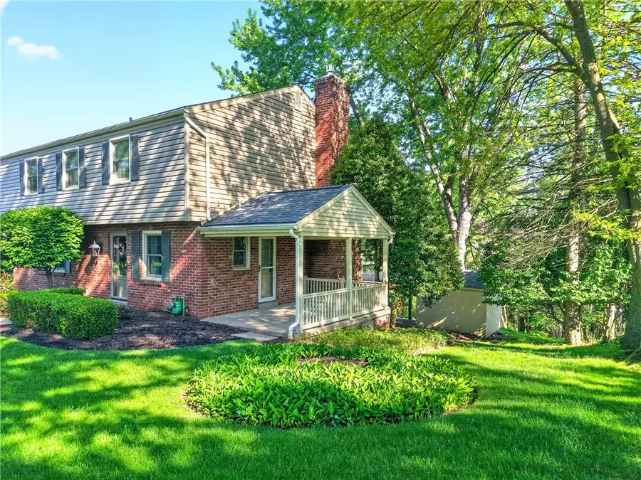 2545 Matterhorn Dr., Wexford, PA 15090 - #3