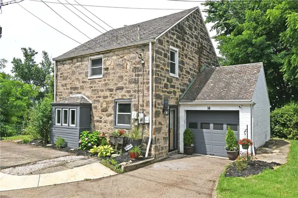 14 Laurel Village, Pittsburgh, PA 15202