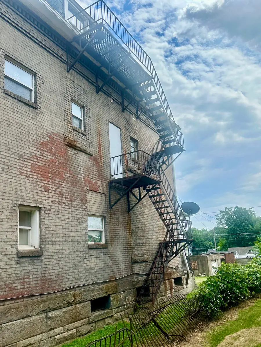 5708 Stanton Avenue, Pittsburgh, PA 15206 - #3