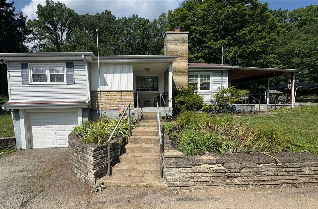 3367 Milligantown Road, New Kensington, PA 15068 - #1
