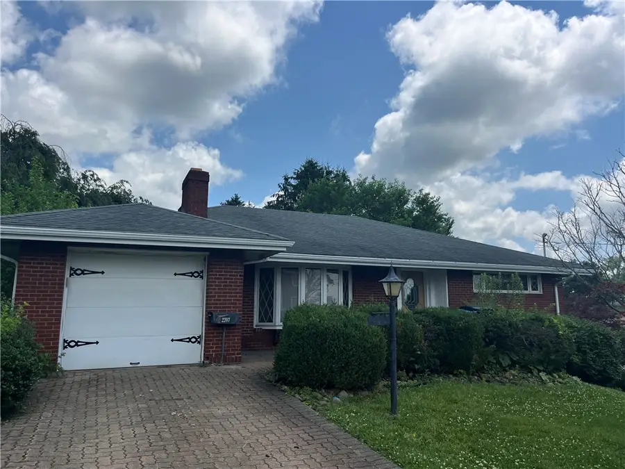 2203 Lindalan Drive, McKeesport, PA 15135 - #2