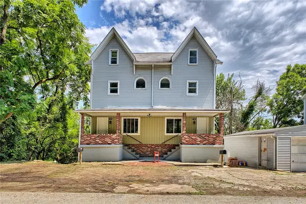 710-712 Stella Street, Jeannette, PA 15644