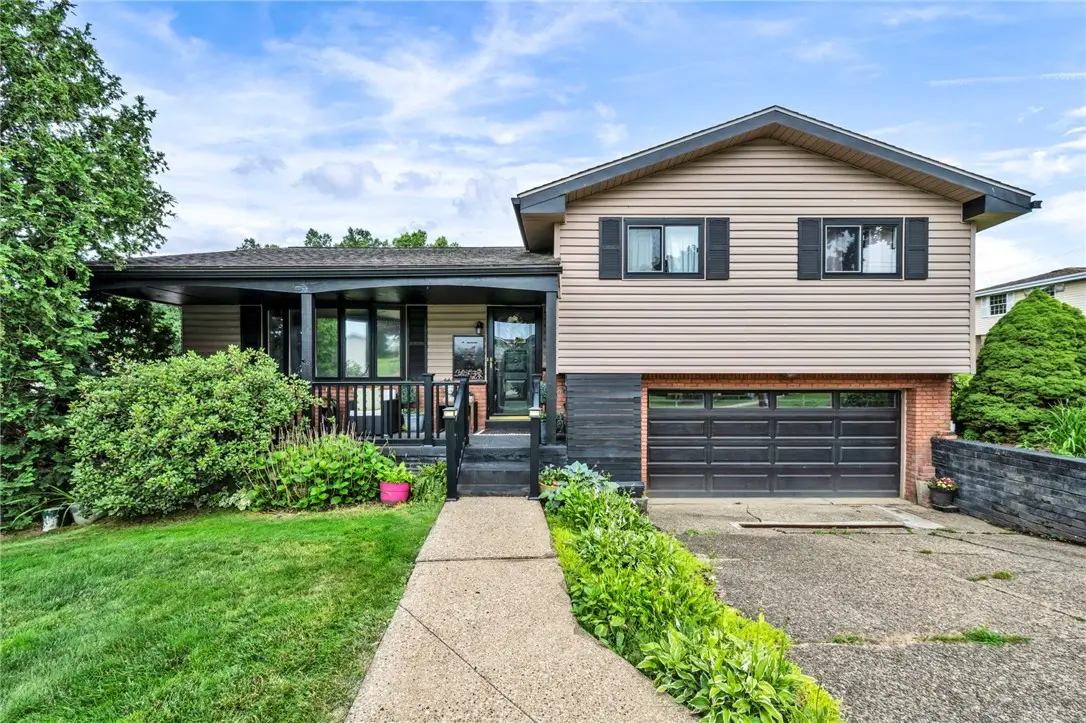 2 Eichelberger Dr, Coraopolis, PA 15108 - #1