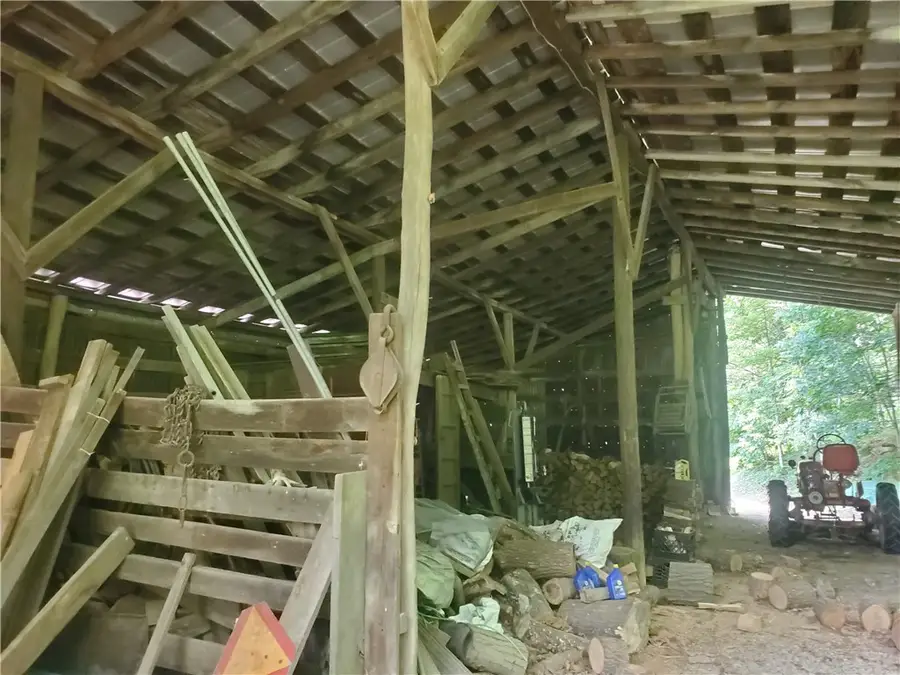1529 Garretts Run Rd, Ford City, PA 16226 - #3