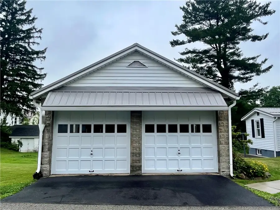 252 Papermill Ave, Indiana, PA 15701 - #3