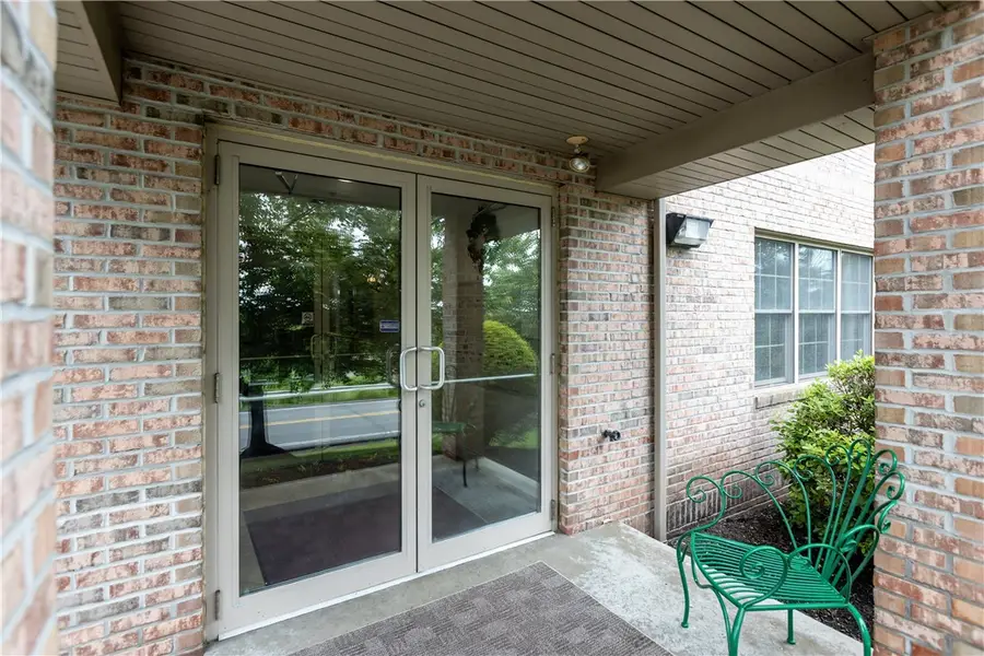 1 Coraopolis Rd #200, Coraopolis, PA 15108 - #2