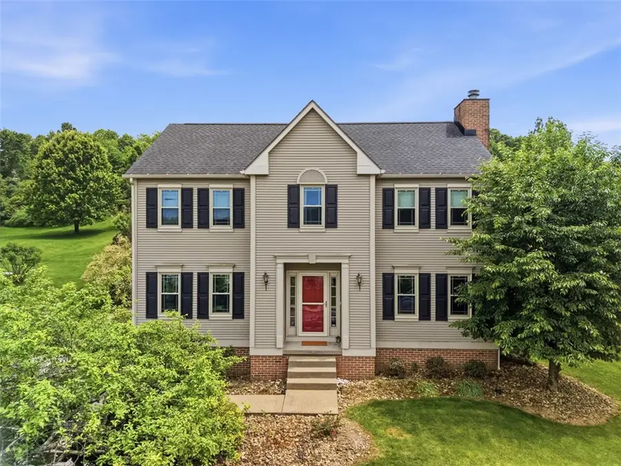 333 Warrick Dr, Seven Fields, PA 16046 - #2