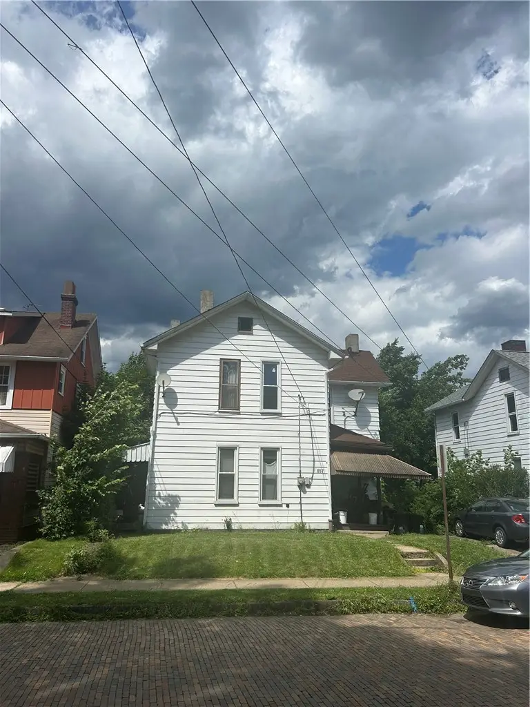857 6th Ave, Coraopolis, PA 15108 - #3