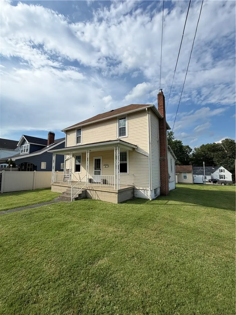 312 E Georgia Ave, Connellsville, PA 15425 - #1